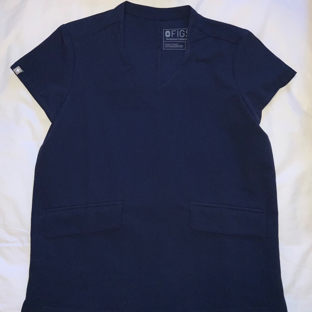 FIGS NEVER WORN Technical Collection (Piece 1/2)